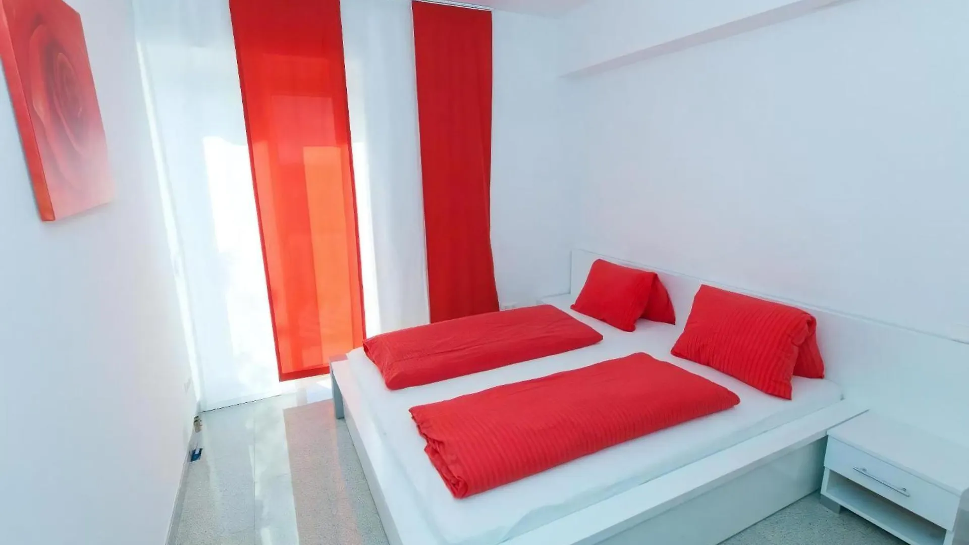 Erdgeschosswohnung Mit Terrasse Und Balkon Crikvenica