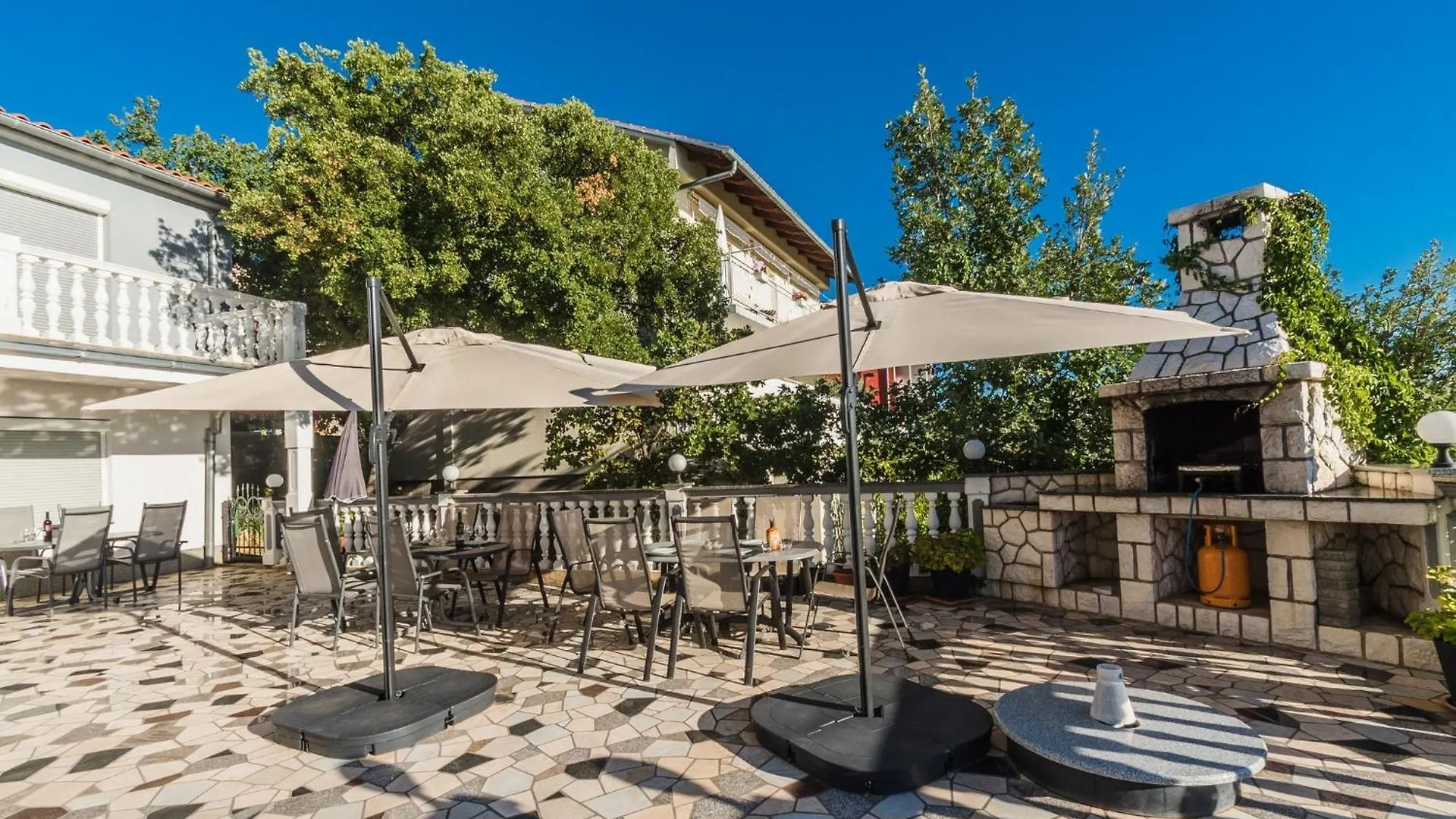 Erdgeschosswohnung Mit Terrasse Und Balkon Crikvenica 0*,  Croazia